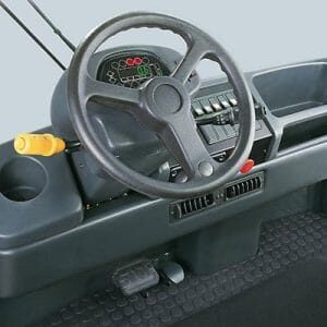 forklift-hire-linde-series127-P250-electric-tow-tractor-tow-coupling-300x300